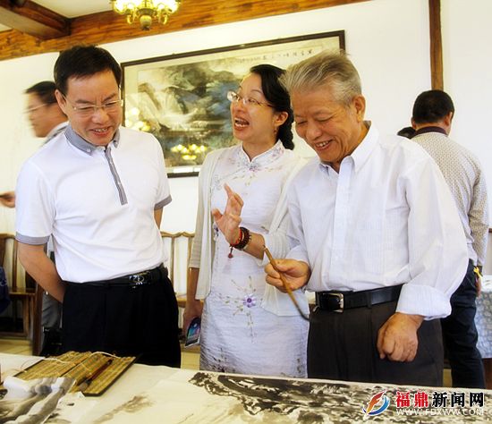 我市太姥画院举办喜迎十八大金秋书画笔会