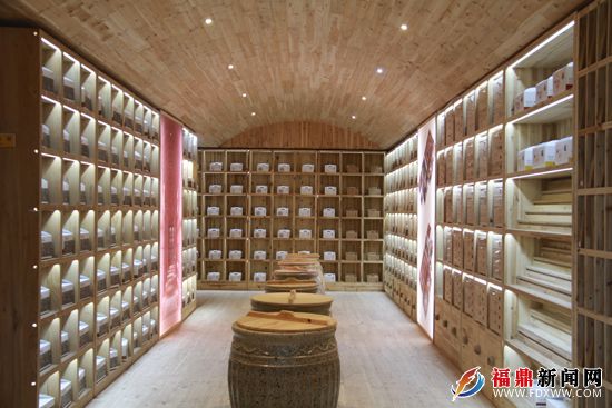 锦绣山水蕴白茶 探访点头镇白茶庄园