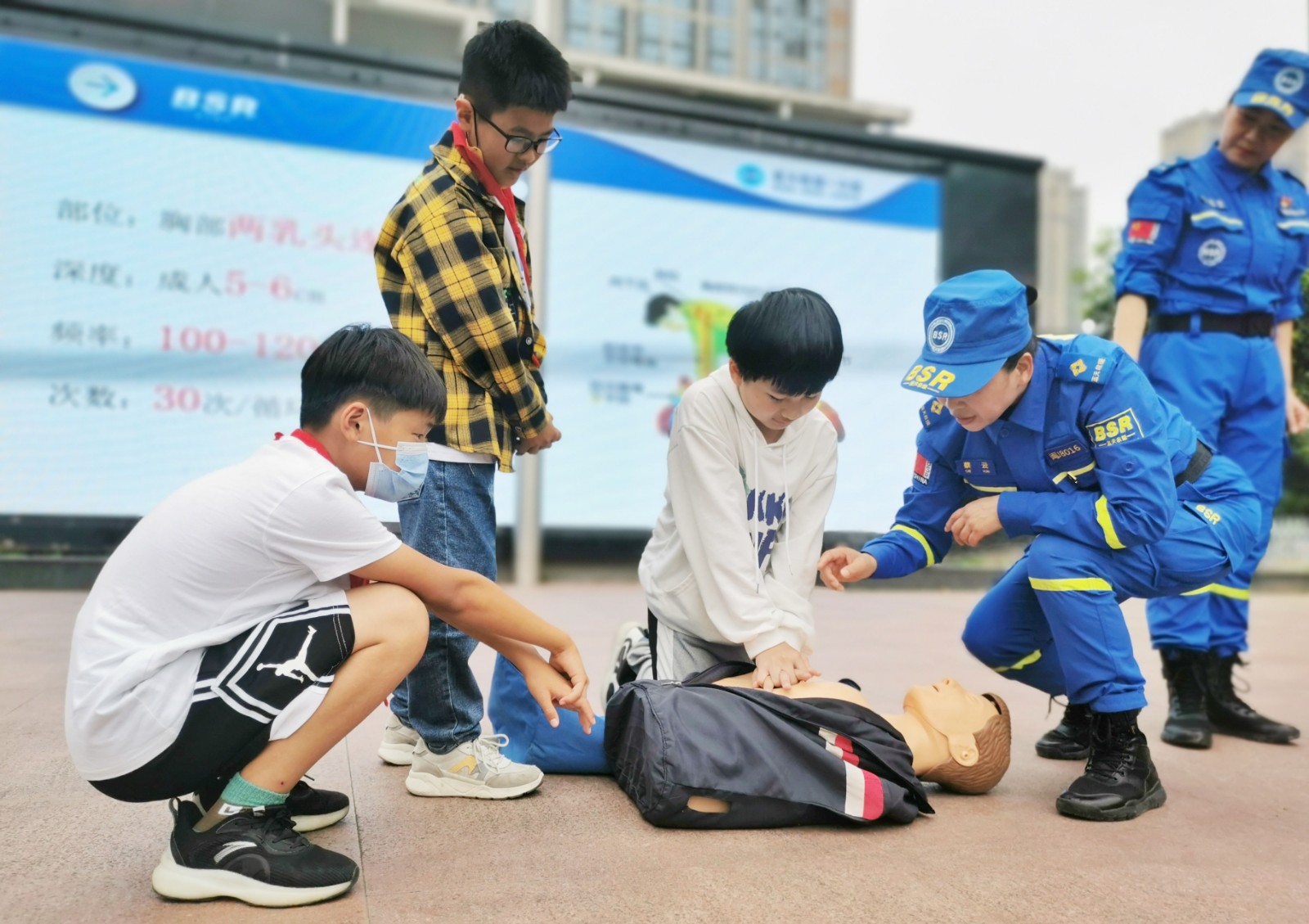 市慈济小学开展防溺水安全教育系列活动